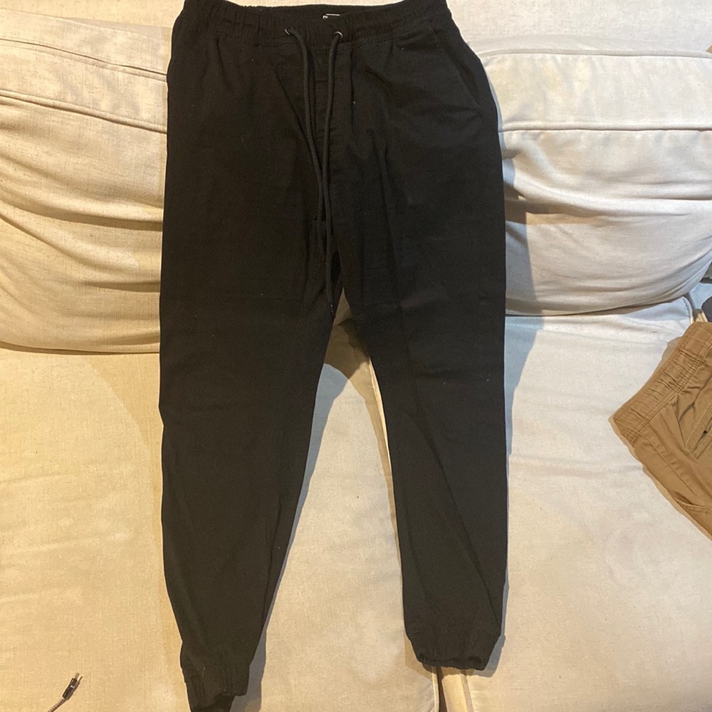 Mens Jogger pant in Black